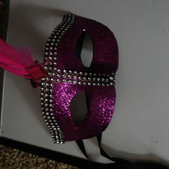 Masks - Picture 3 of 3